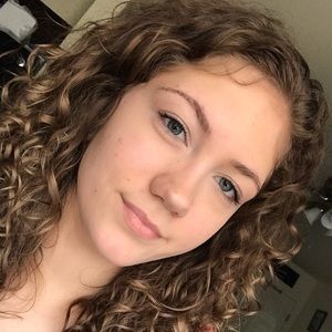 Meet your Posher, Madeline